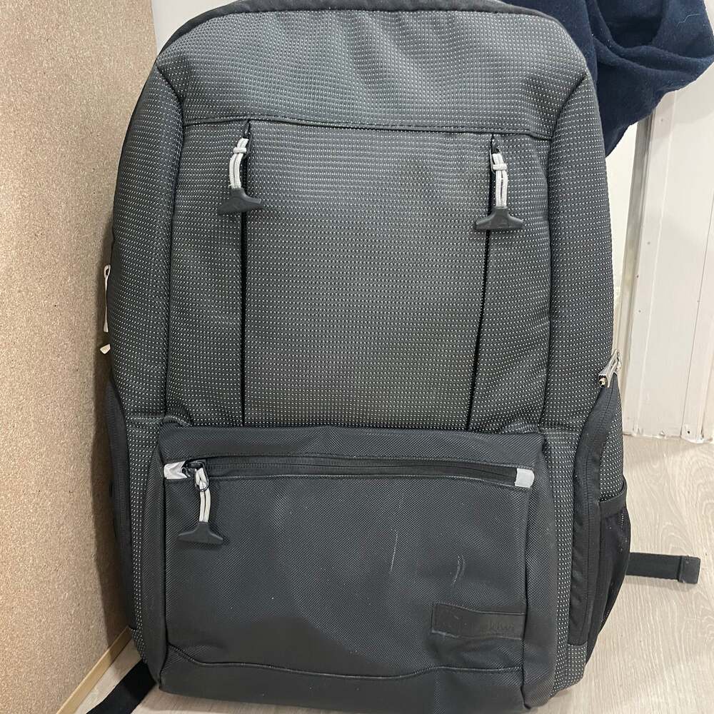 Bluekiwi IPO Universal Diaper Backpack with Changing Pad Waterproof Pockets